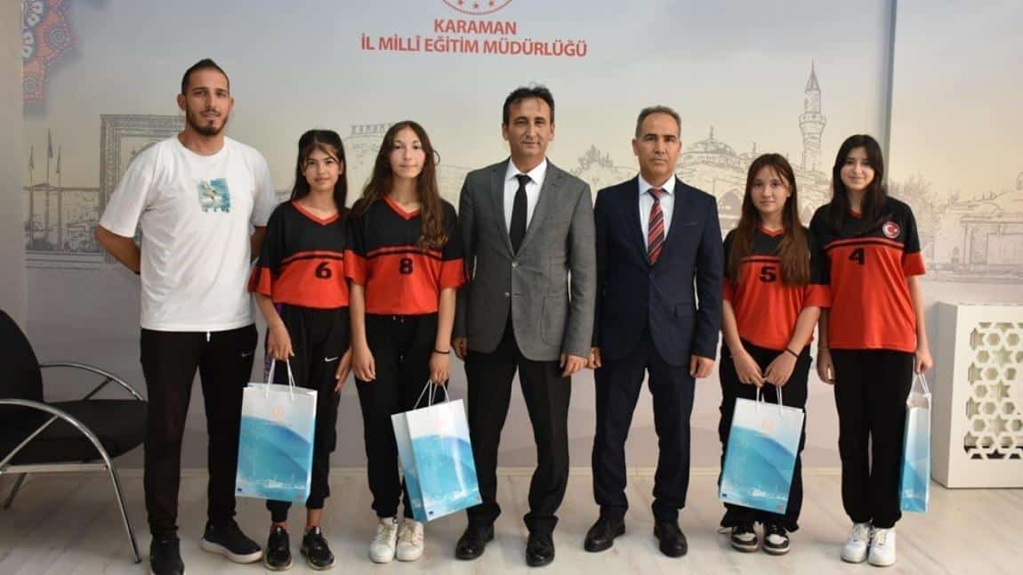 Şampiyonlarımızdan İl Milli Eğitim Müdürümüz Sayın Mehmet ÇALIŞKAN'a ziyaret